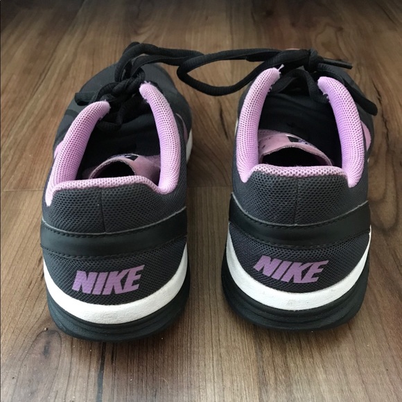 Nike- Dual Fusion Trainer - Picture 4 of 6